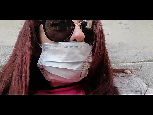 ❤️ نکولیٹا نے اپنے پڑوسی سے بدلہ لیا اور اپنے گیراج میں پیشاب کر دیا (خصوصی کوویڈ 19 اطالوی قرنطینہ) ہم پر  ️❤